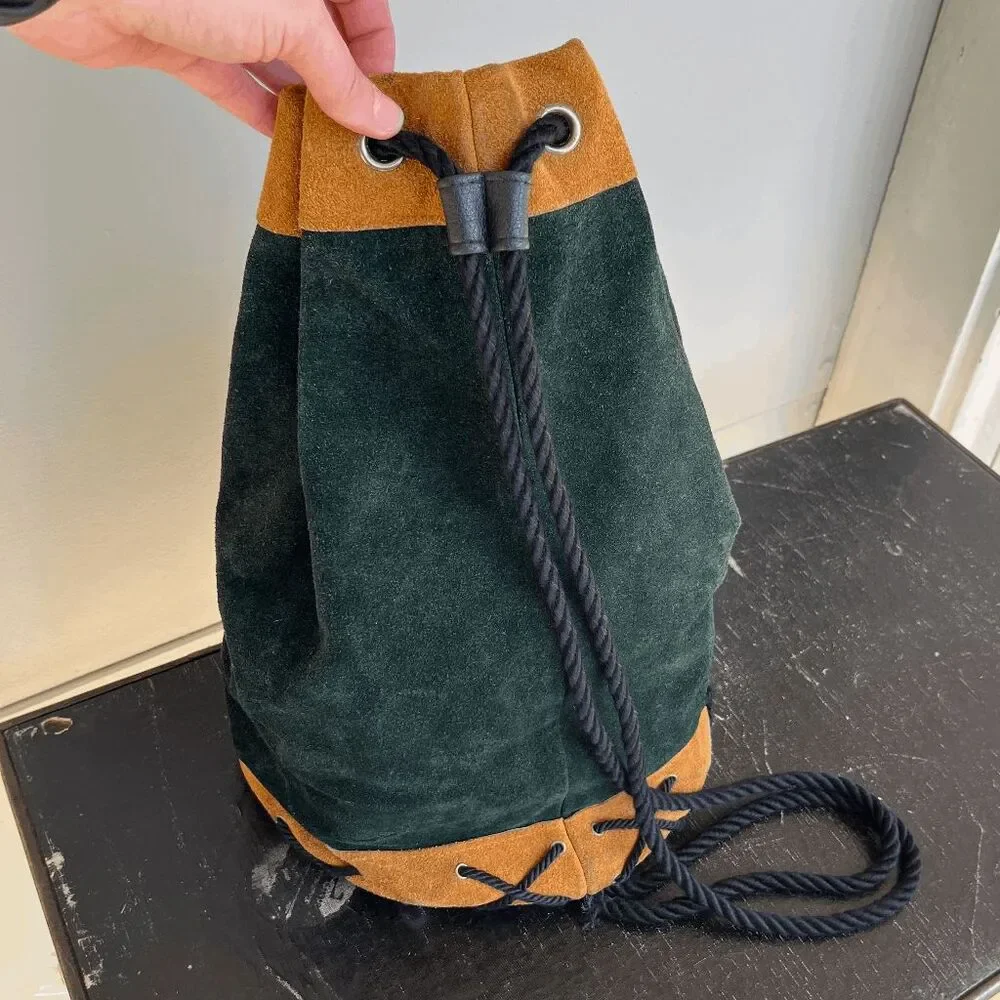 VTG Forest Green Suede Leather Drawstring Backpack USA Boho Minimalist - Picture 8 of 12